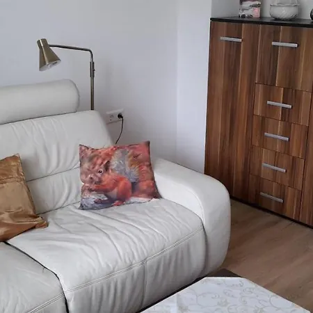 Christel Hirschhorn-neckar