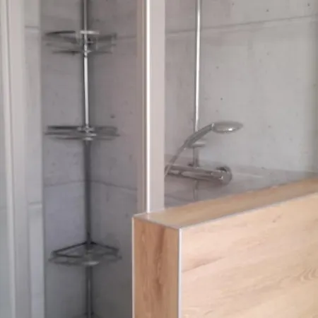 Christel Hirschhorn-neckar Lejlighed